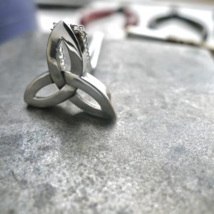 Celtic Triquetra Pendant-391 Celtic Triquetra Pendant-391