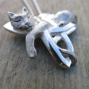 Celtic Cat pendant Silver