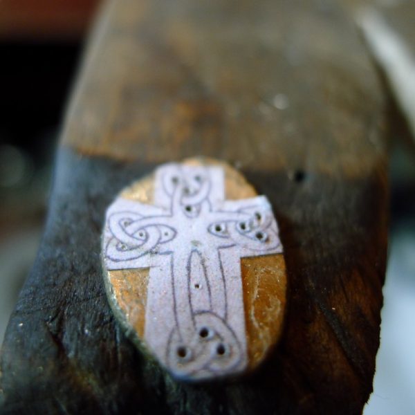 Irish Gold Cross-330 Irish Gold Cross-330