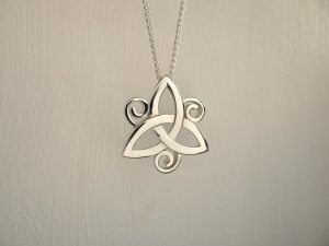 Celtic Knot | Triple spirals-630