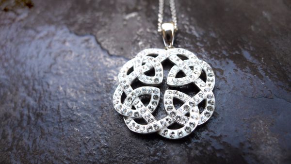 Reversible Father Daughter Celtic Knot Pendant-930 Reversible Father Daughter Celtic Knot Pendant-930